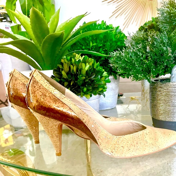 Stuart Weitzman for Mr. Seymour Cork High Heels - Picture 13 of 13